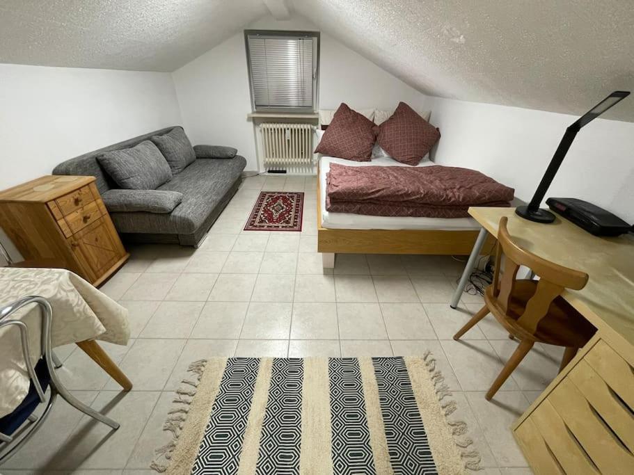 Comfortable Apartment In Commercial Centre Unterhaching Eksteriør billede