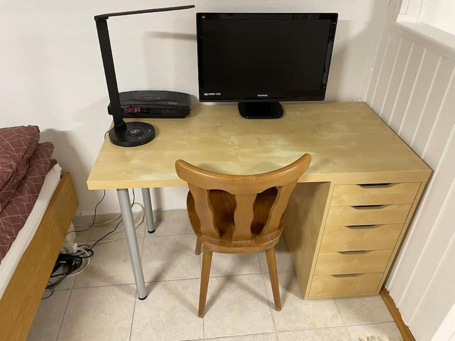 Comfortable Apartment In Commercial Centre Unterhaching Eksteriør billede